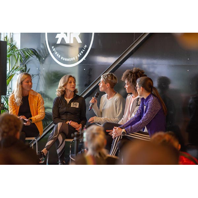 Switzer, second from left, participates at the 2018 Berlin Run Base