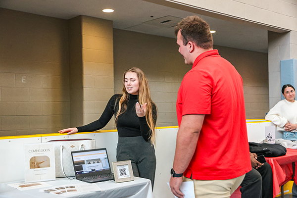 Innovation Day brings students, businesses together