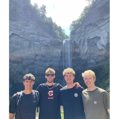 Luzian Behre Group Picture