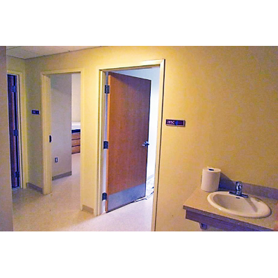 Shared vestibule area