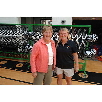 Cahill ’66, left, and Jennison ’20, M ’23