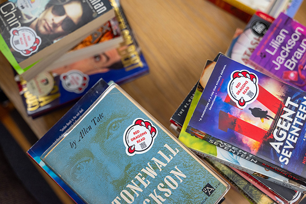 Red Dragons Read gets big support at launch