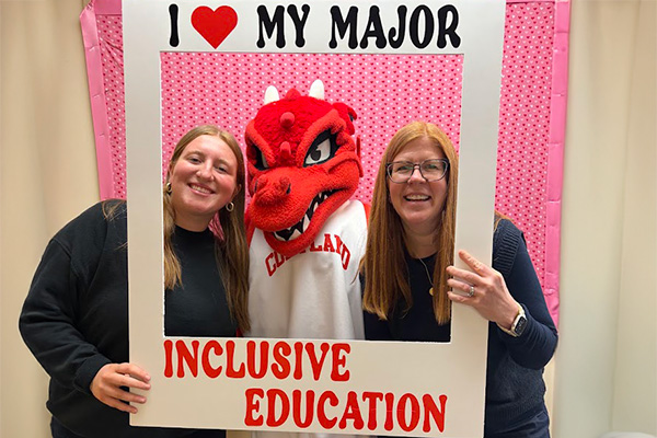 Students, faculty celebrate love for academic majors
