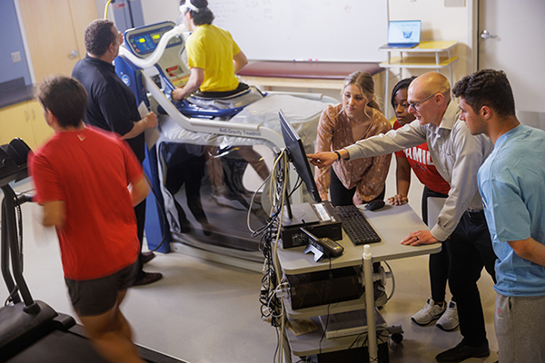 Partnership creates new path to physical therapy doctorate