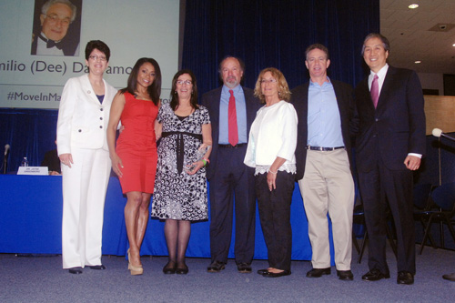 DaBramo family accepts award