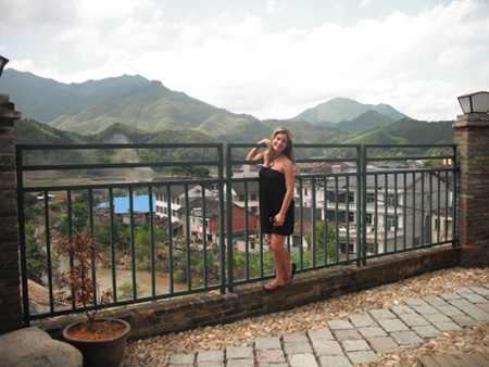 student views mountain vista